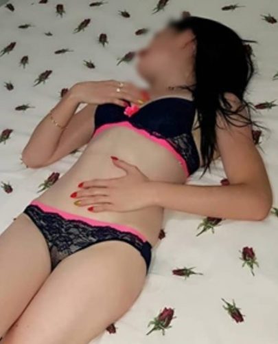 Erdemli Escort Bayan Sınırsız Hizmetleri ile Karşınızda!