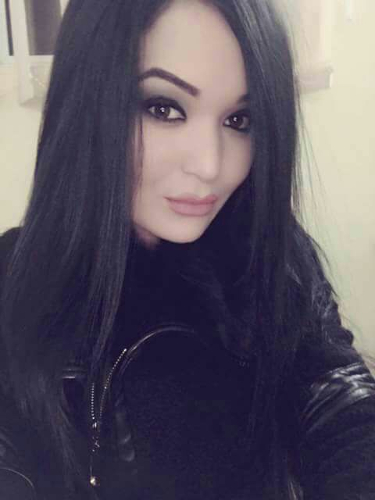 Güzelliğiyle Büyüleyen, Alımlı ve Uysal Mersin Escort Mezitli