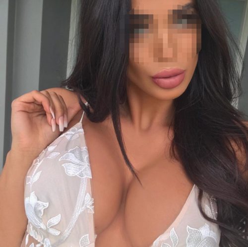 Mersin Escort Mezitli'den Dikkat Çeken Escort Kız: Asena