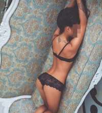 Büyüleyici ve Kendine Güvenen Mersin Tarsus Escort Güzeli