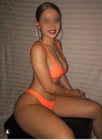 Macera Dolu bir Escort Deneyimi için Erdemli'nin Çarpıcı Kızı Aylin