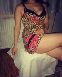 Mersin Akdeniz Escort Bayan: Akıllı ve Baştan Çıkarıcı Bir Kadın