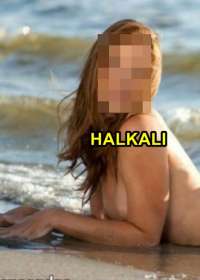 Mersin Akdeniz'in Gözde Eskortu: Farkıyla Özel Bir Hizmet Deneyimi Sunar