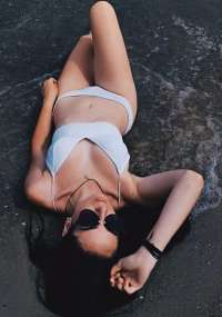 Muhteşem Erdemli Escort: Baştan Çıkarıcı, Küçük Boylu ve Aydınlık