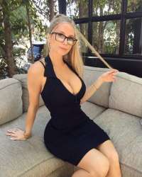 Tarsus Escort Ayşe'nin Büyülü Dünyası